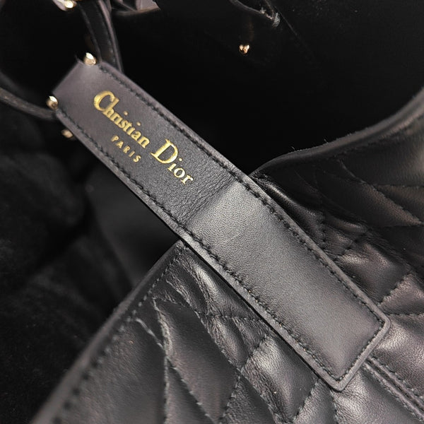 Toujours Medium Cannage Calfskin Black