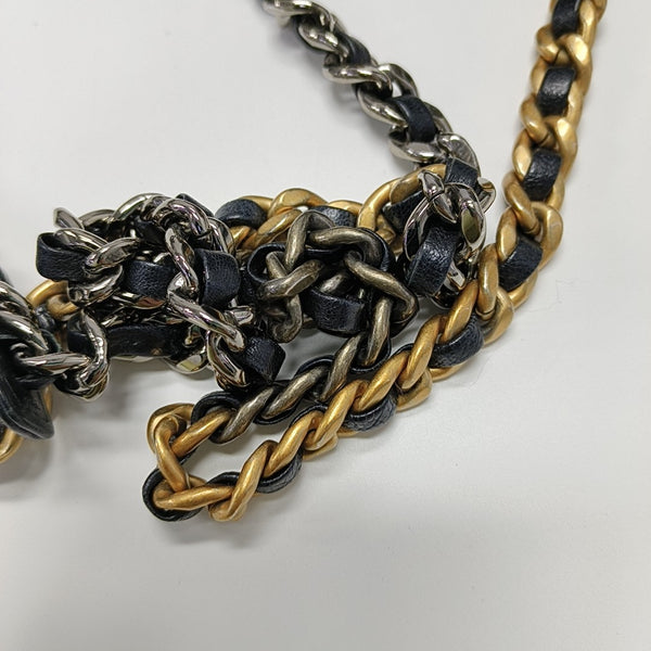 CHANEL 19 Quilted Lambskin Black