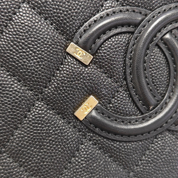 FILIGREE Small Quilted Grained Calfskin Black