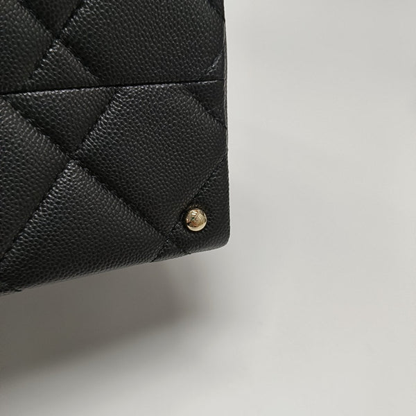CLASSIC FLAP Quilted Grained Calfskin Black