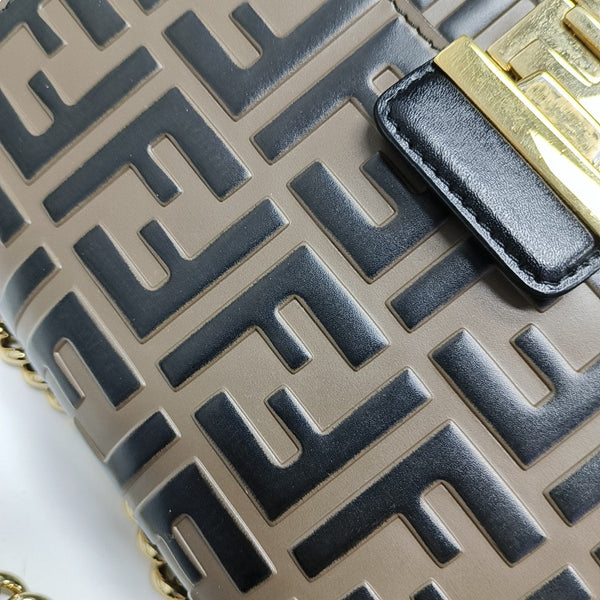Kan U Small Calfskin Brown