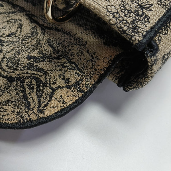 Authenticated pre-owned Lady D-Lite Medium Canvas Beige - Shoulder Bag at Looply