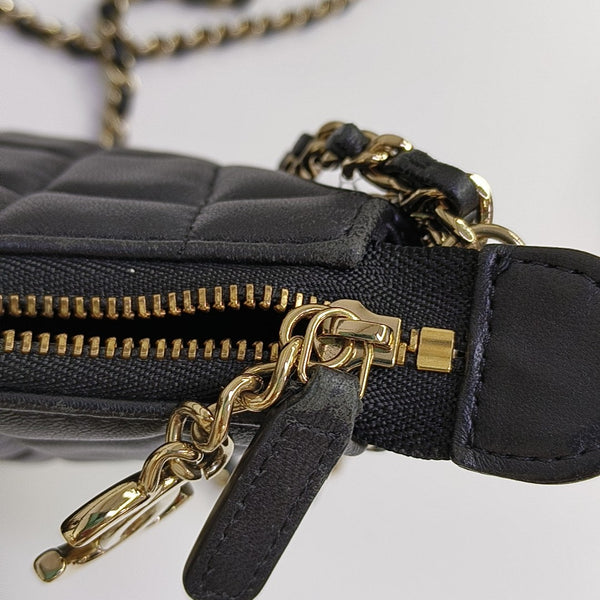 Quilted Lambskin Shoulder Bag Black