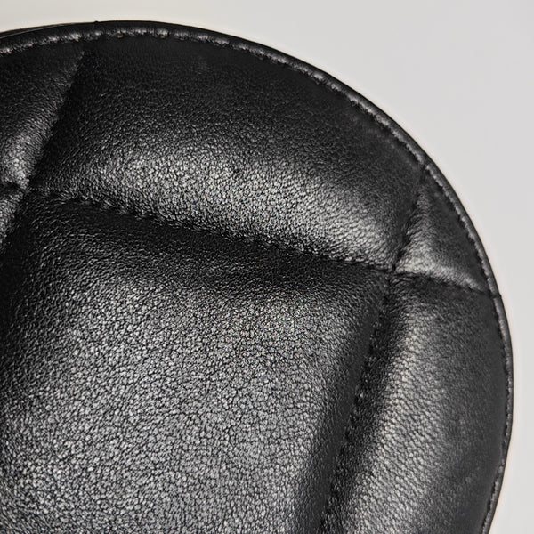 Authenticated pre-owned CHANEL 19 Quilted Lambskin Black - Shoulder Bag at Looply