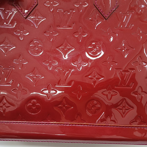 ALMA PM Piel Charol Monogram Roja
