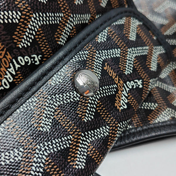 Anjou Mini Coated Canvas Black