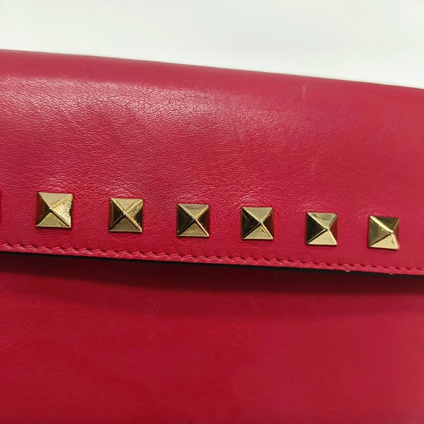 Authenticated pre-owned Rockstud Calfskin Red Wallet - Wallet at Looply