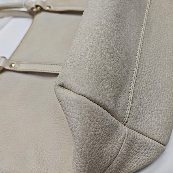 Salisbury Medium Calfskin Beige