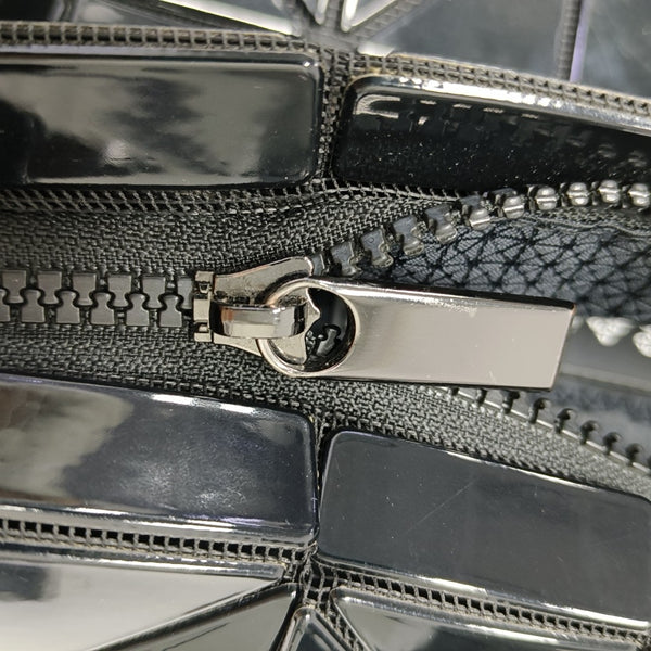 Special Material Shoulder Bag Black