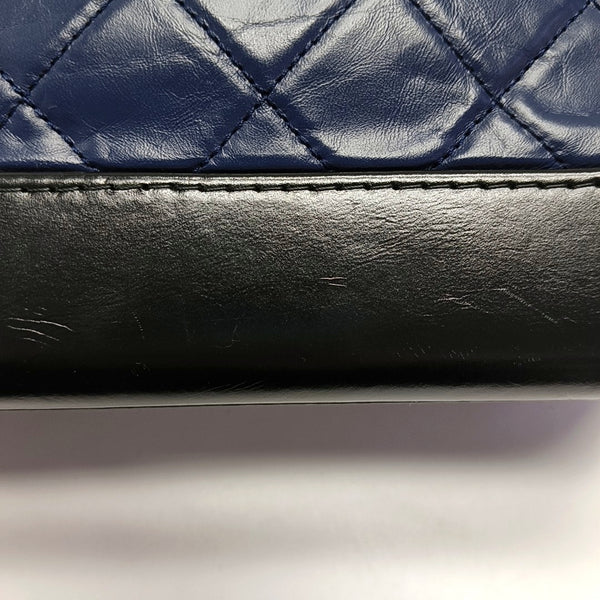 GABRIELLE Small Quilted Calfskin Blue