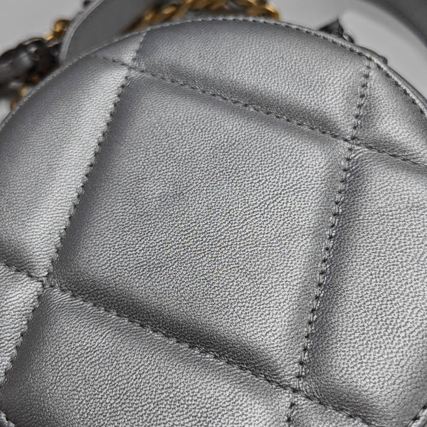 Authenticated pre-owned CHANEL 19 Quilted Lambskin Silver - Shoulder Bag at Looply