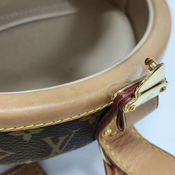 BOITE CHAPEAU PM Monogram Coated Canvas Brown