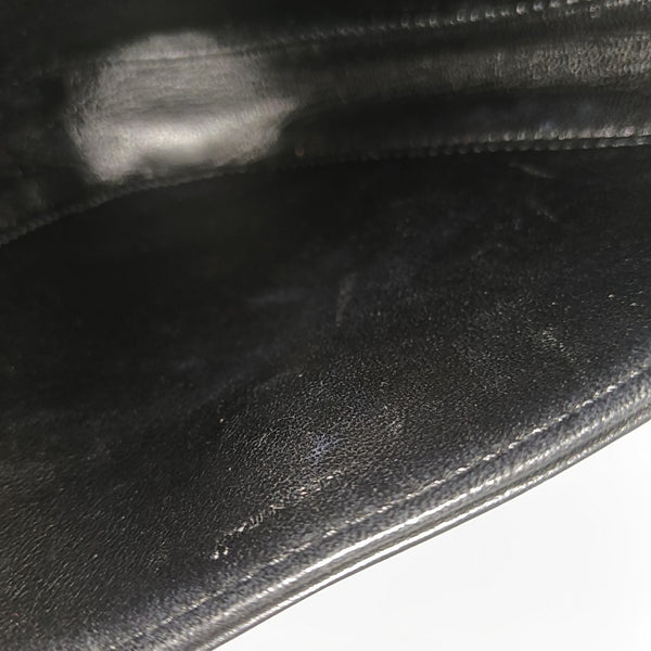 TRIANGLE Calfskin Black