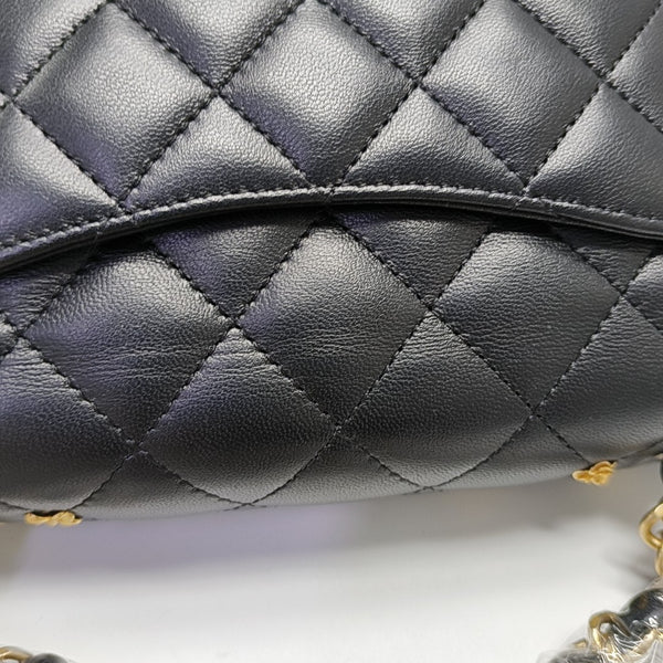 CLASSIC FLAP Mini Quilted Lambskin Black