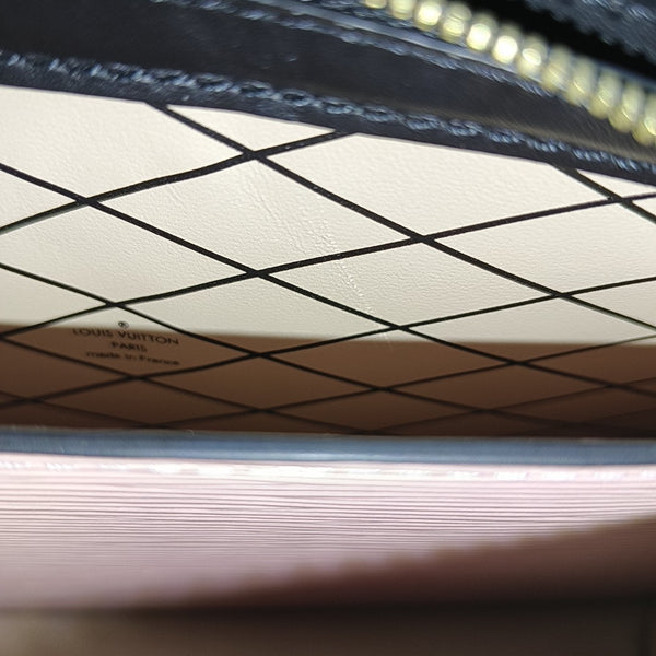 TRUNK Epi Pink