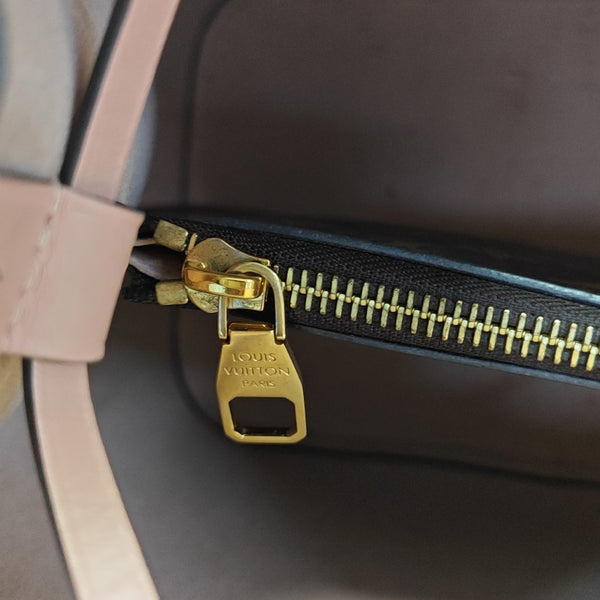 NÉONOÉ MM Monogram Coated Canvas Brown