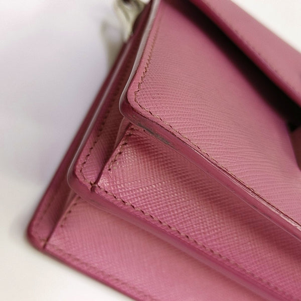 Bolso Sound de piel de becerro Saffiano rosa