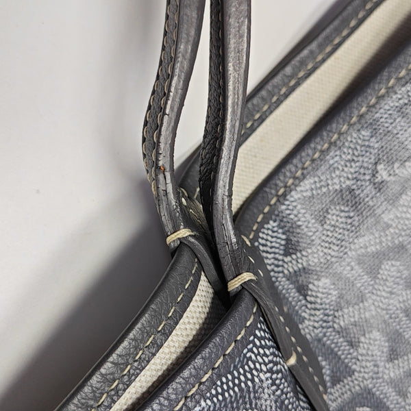 Saint Louis PM Coated Canvas Gray