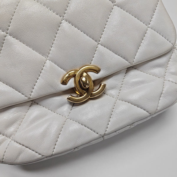 CLASSIC FLAP Mini Quilted Lambskin White