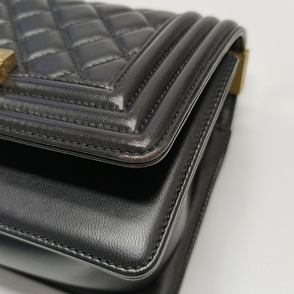 BOY CHANEL Small Quilted Lambskin Black