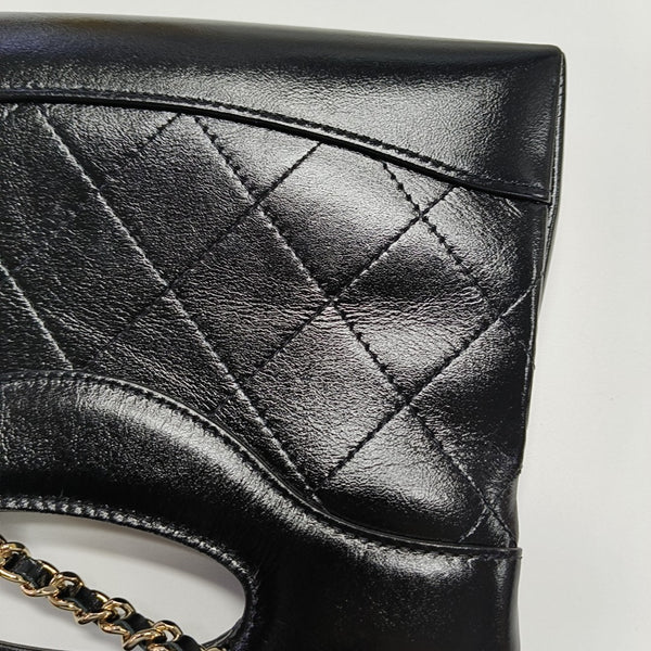 CHANEL 31 Nano Quilted Calfskin Black