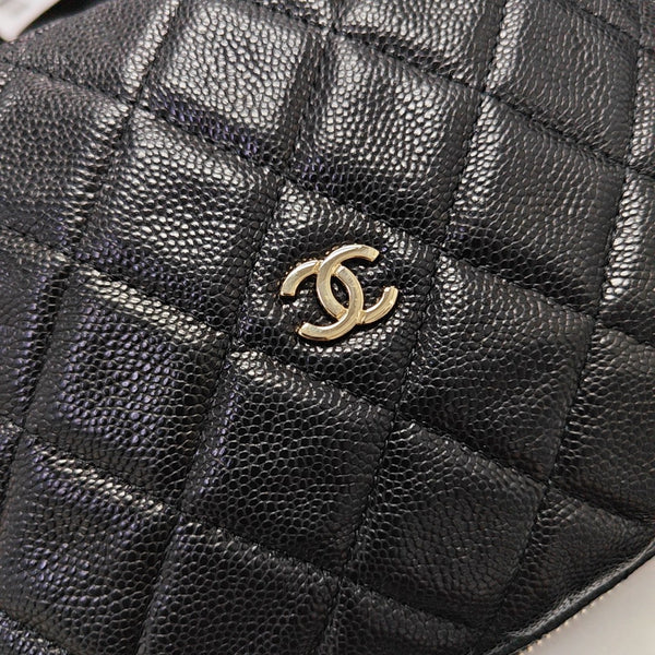 HOBO Quilted Grained Calfskin Black