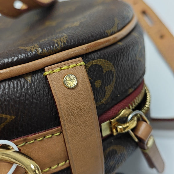 BOITE CHAPEAU PM Monogram Coated Canvas Brown