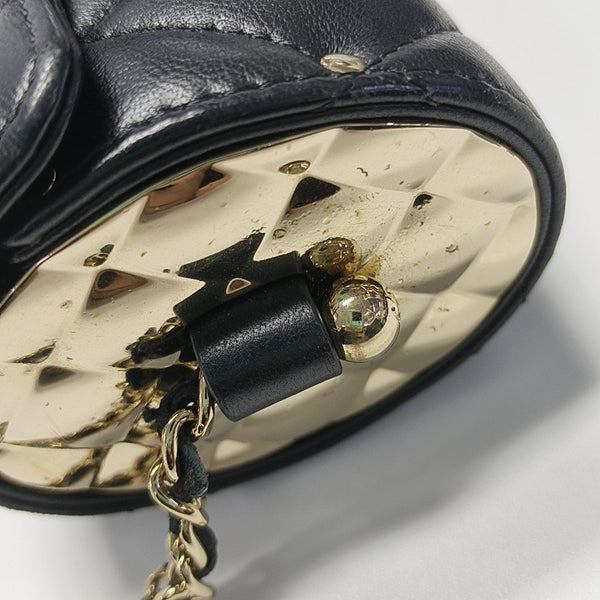 Quilted Lambskin Shoulder Bag Black