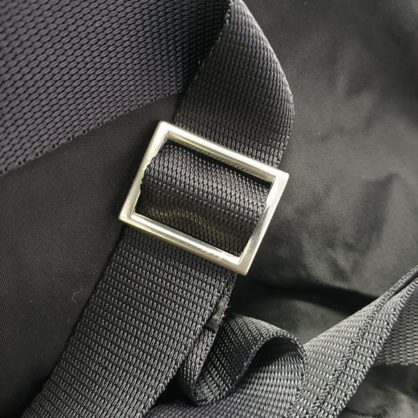 Vela Small Nylon Black