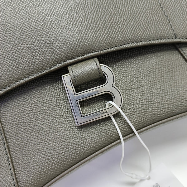 Downtown Calfskin Gray