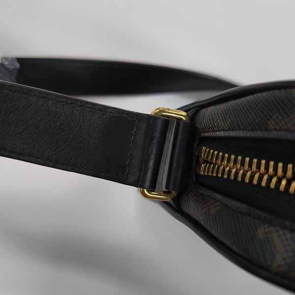 TRIOMPHE Medium Coated Canvas Black