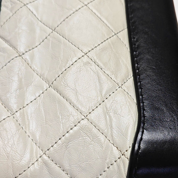 GABRIELLE Small Quilted Calfskin White