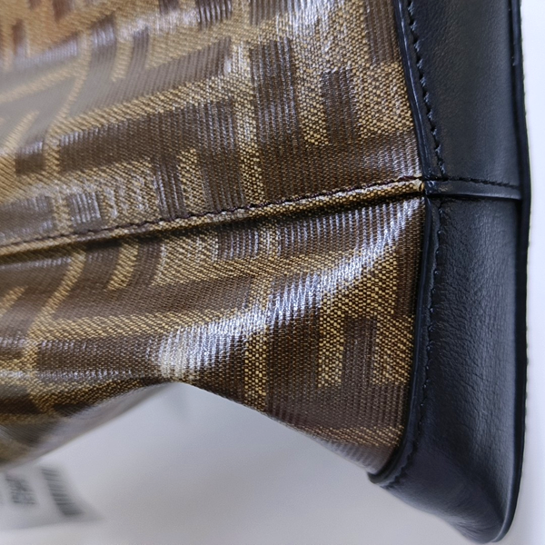 Authenticated pre-owned Mon Tresor Small Coated Canvas Brown - Bucket Bag at Looply