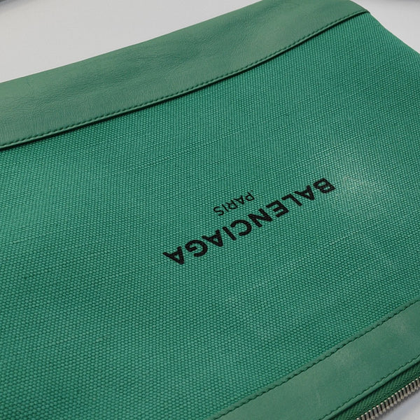 Clip Medium Fabric Green