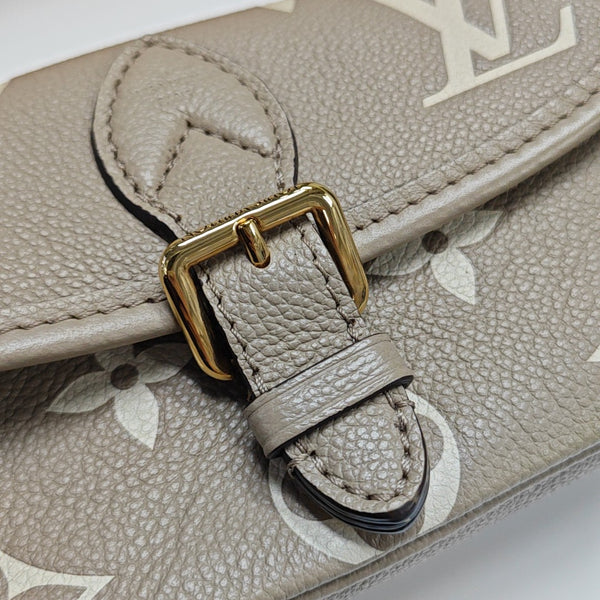 DIANE Nano Monogram Calfskin Gray