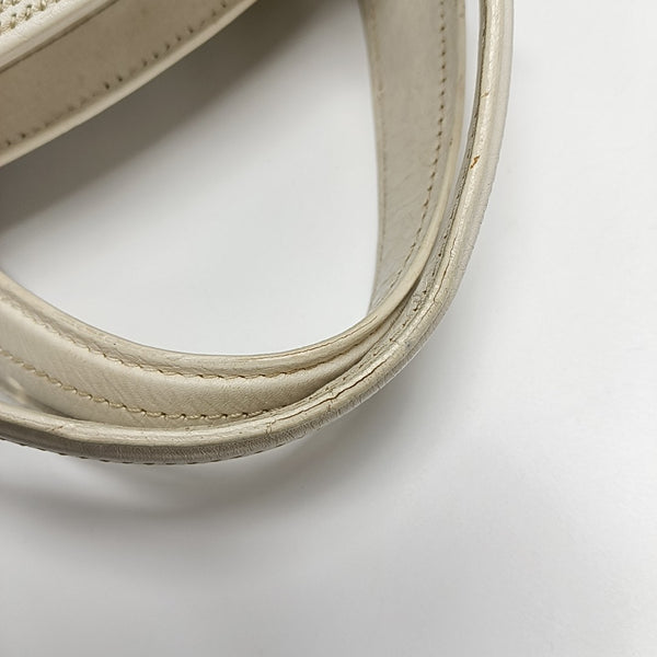 Calfskin White