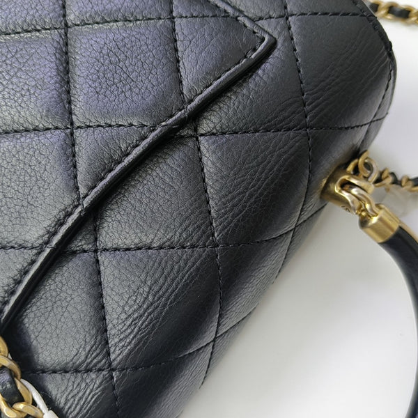 Quilted Calfskin Shoulder Bag Black