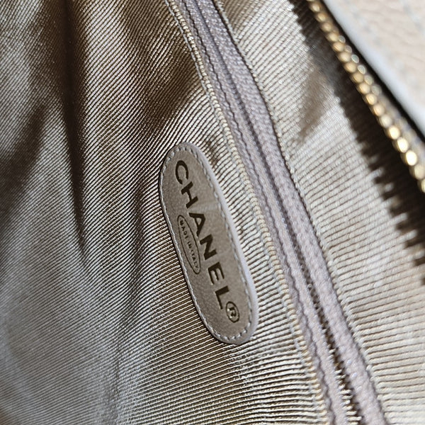 VINTAGE CC LOGO Grained Calfskin Beige