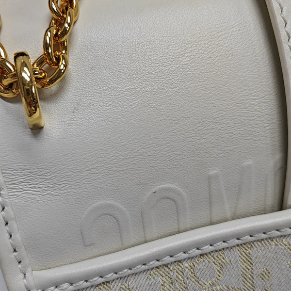 30 Montaigne East-West Small Oblique Canvas White