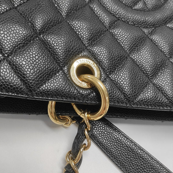 CHANEL GST Large Quilted Grained Calfskin Black