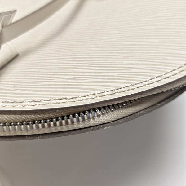 ALMA GM Epi White