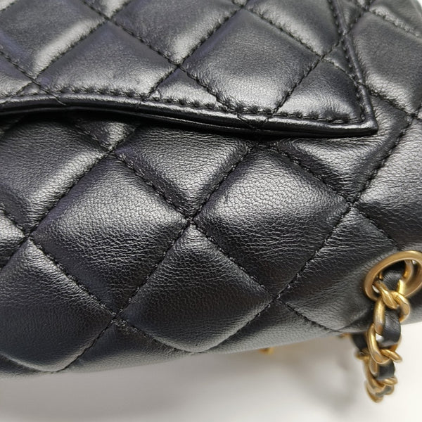 CLASSIC FLAP Mini Quilted Lambskin Black