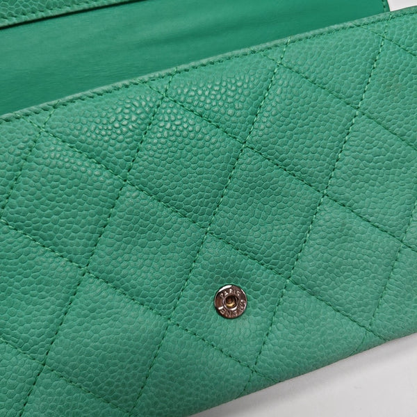 CLASSIC FLAP Mini Quilted Grained Calfskin Green