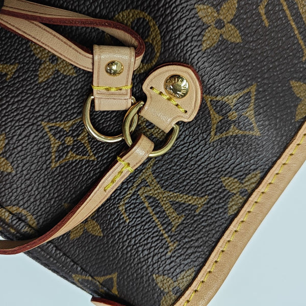 NEVERFULL INSIDE OUT MM Monogram Fabric Red