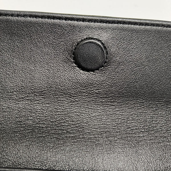 TRIANGLE Calfskin Black