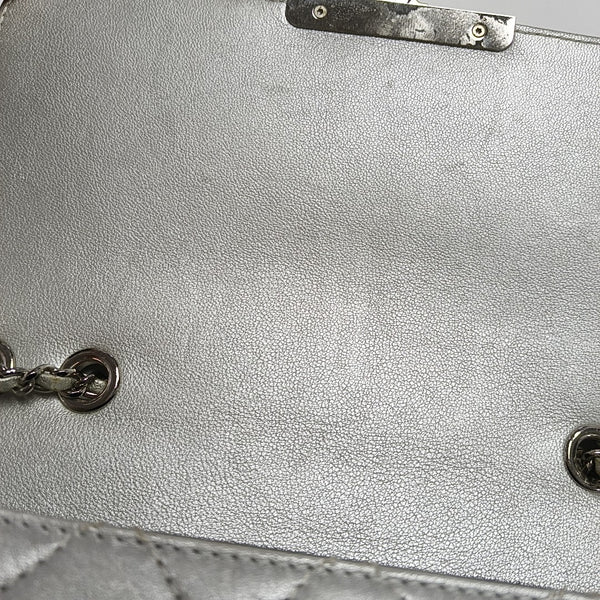 BEAUTY LOCK Quilted Lambskin Gray