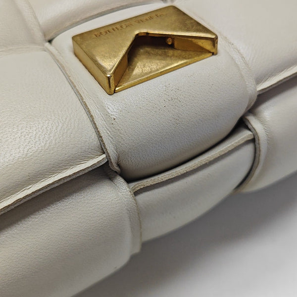 Cassette Medium Lambskin Beige