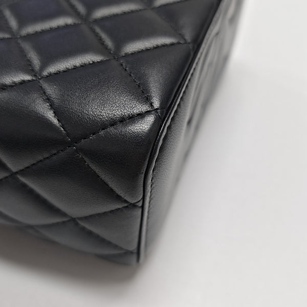 VANITY CASE Small Quilted Lambskin Black