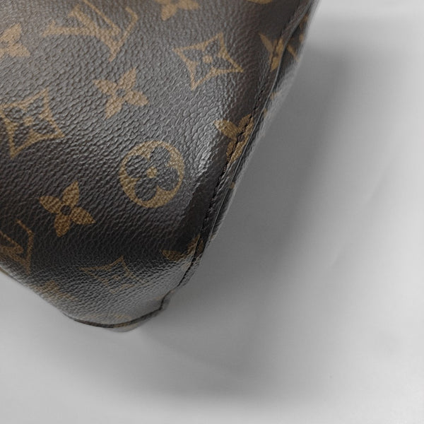 NÉONOÉ MM Monogram Coated Canvas Brown