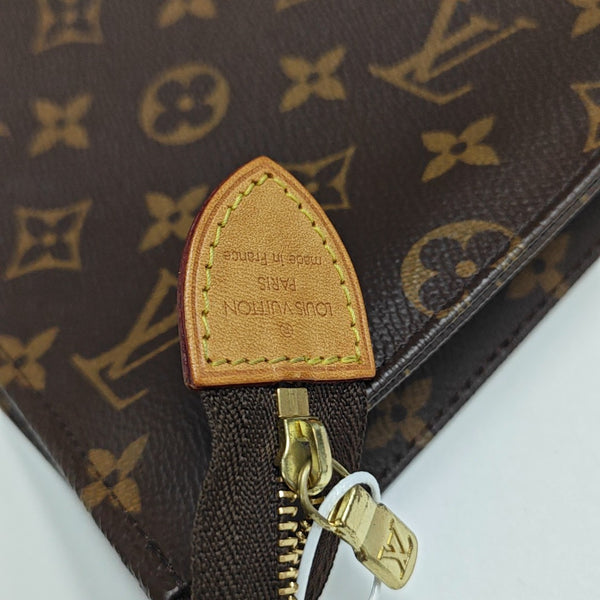 TOILET POCKET 26 Monogram Coated Canvas Brown